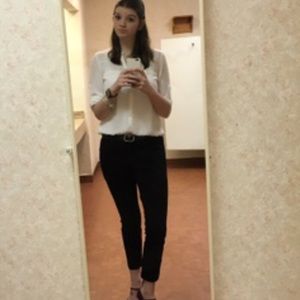 Meet your Posher, Laura